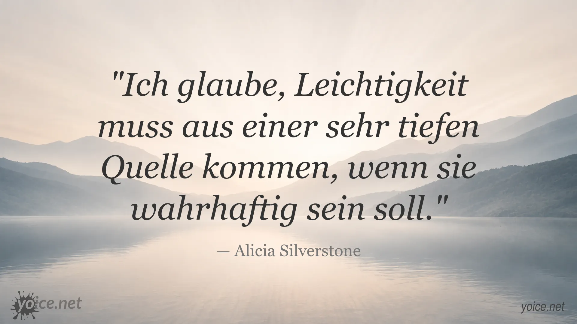 Inspirierendes Zitat von Alicia Silverstone über wahre Leichtigkeit