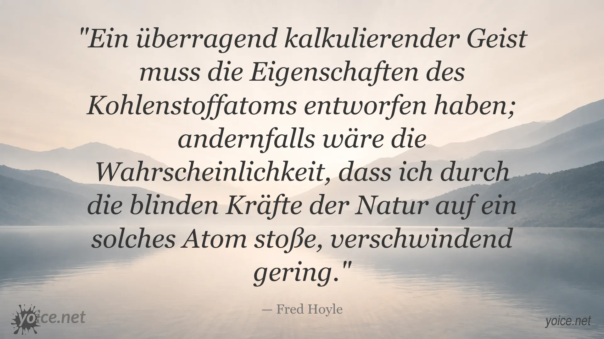 Zitatgrafik von Fred Hoyle über das Kohlenstoffatom und intelligentes Design