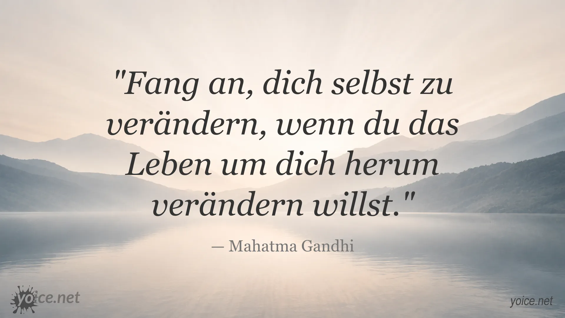 Zitatbild von Mahatma Gandhi über Selbstveränderung und gesellschaftlichen Wandel
