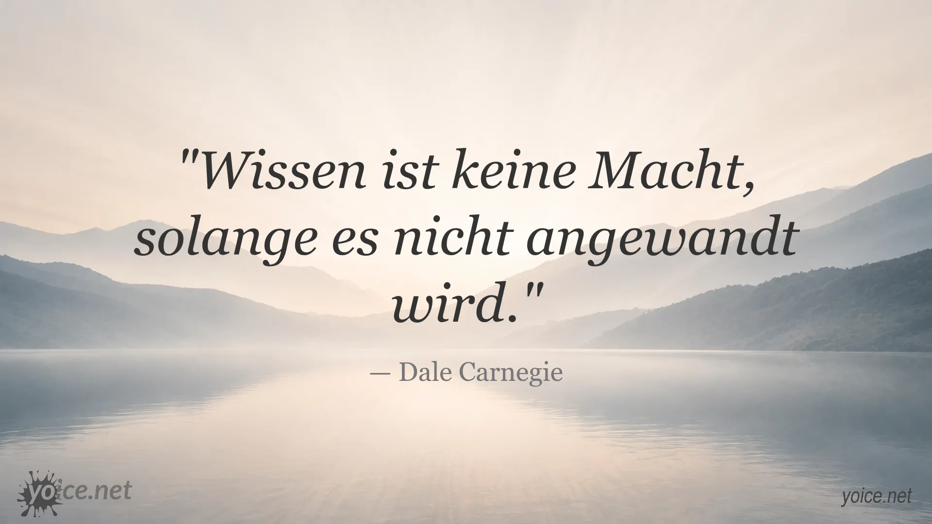 Zitat von Dale Carnegie über Wissen und Macht auf einem inspirierenden Hintergrund